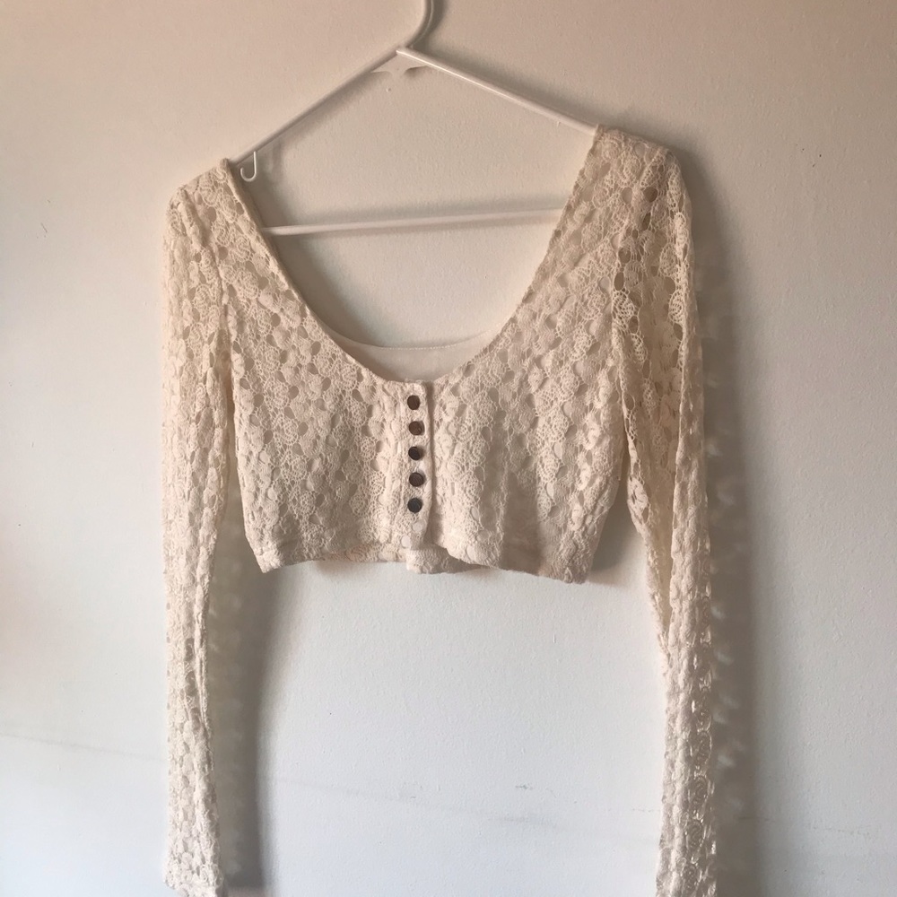 White knit crop top